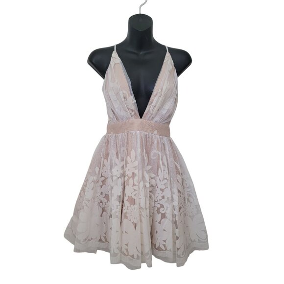 Luxxel Lace Overlay Deep V-Neck Dress Women's Size S - Picture 1 of 7